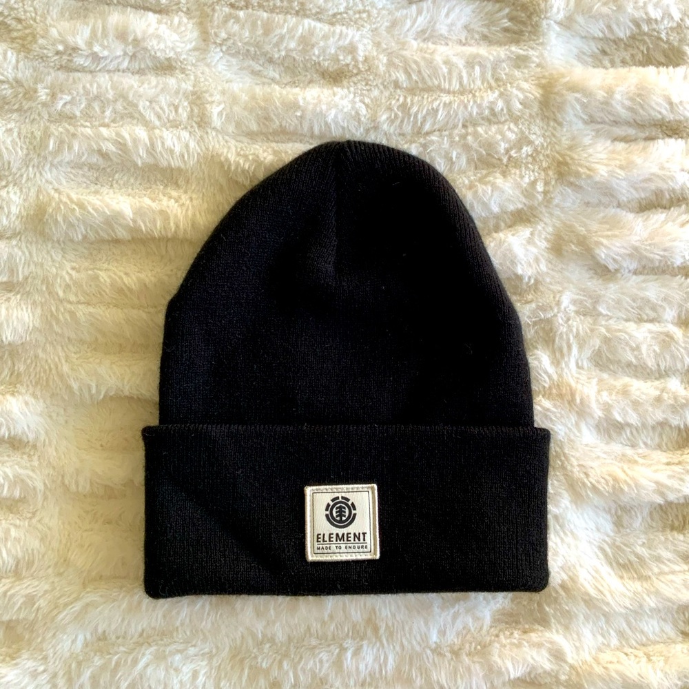 Element beanie